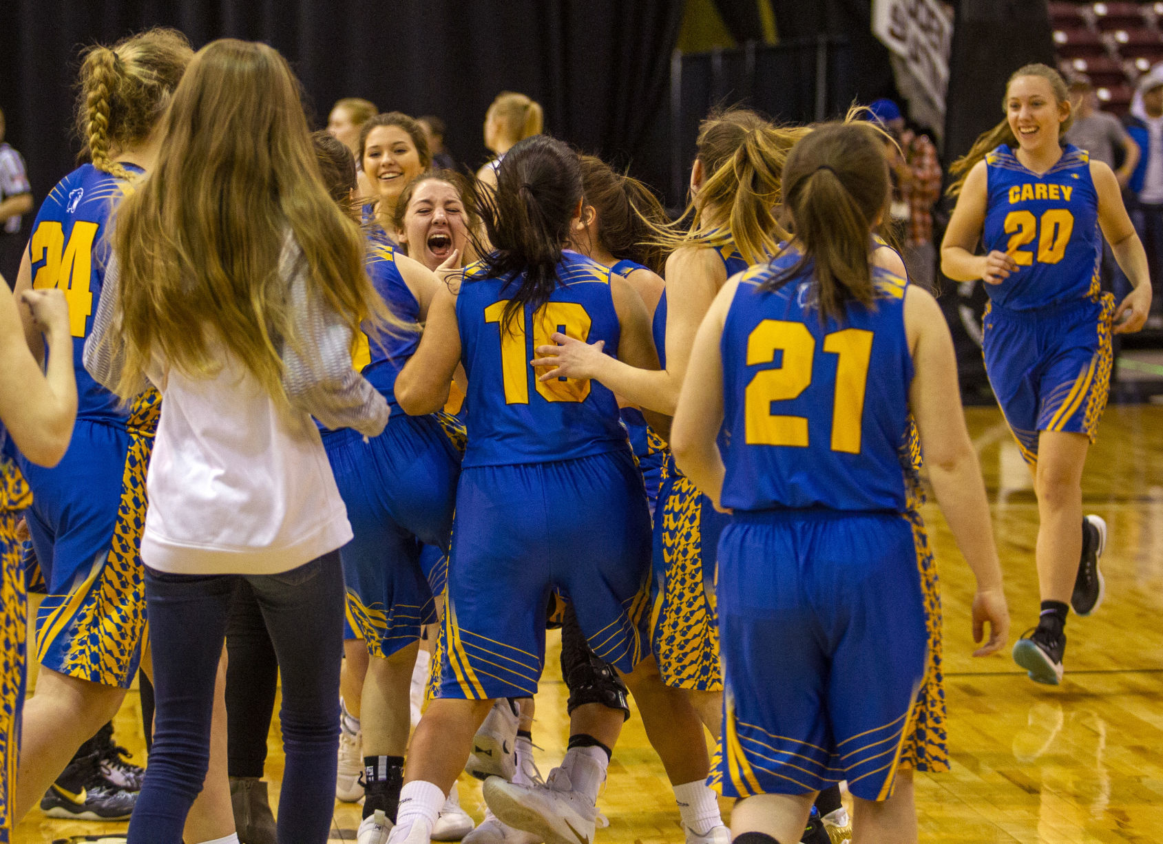 Carey vs Salmon River girls championship